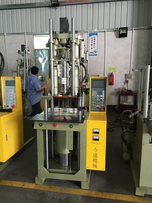 55T Máy đúc dọc nhựa thủy lực Nhà sản xuất