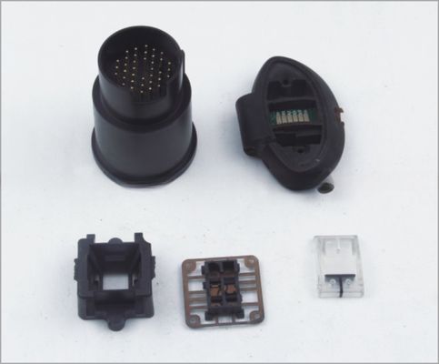 Chiết xuất chính xác / chính xác 45T máy đúc phun nhựa dọc
