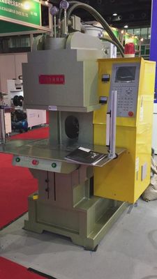 85T PC Máy đúc phun nhựa bàn trượt kiểu thẳng đứng
