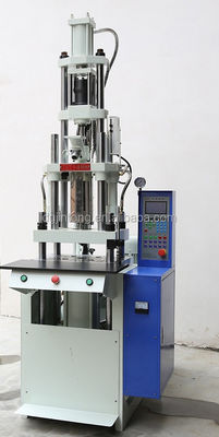 Mức độ an toàn cao Máy đúc phun thẳng đứng nhỏ một slide 30T