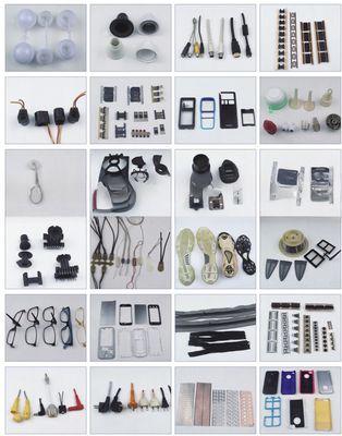 Mức độ an toàn cao Máy đúc phun thẳng đứng nhỏ một slide 30T