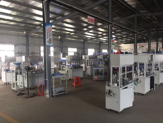 55T TPU Máy đúc phun dọc cho TPU sản xuất thành phần điện tử