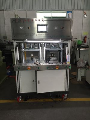 56g Máy đúc phun dính nóng nóng áp thấp với trạm hai