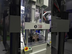 Máy đúc phun hai màu kính bơi thẳng đứng JTT-1700 2V2R